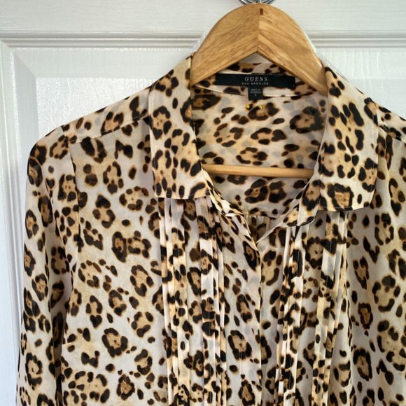 Guess Leopard Print Button-Up Women's Top Blouse Size S - Picture 3 of 11